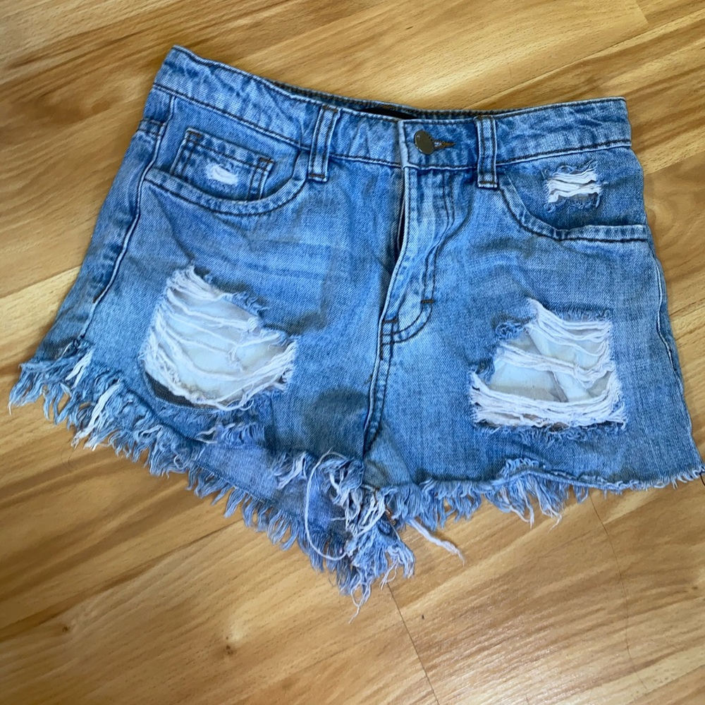 FASHION NOVA SHORTS